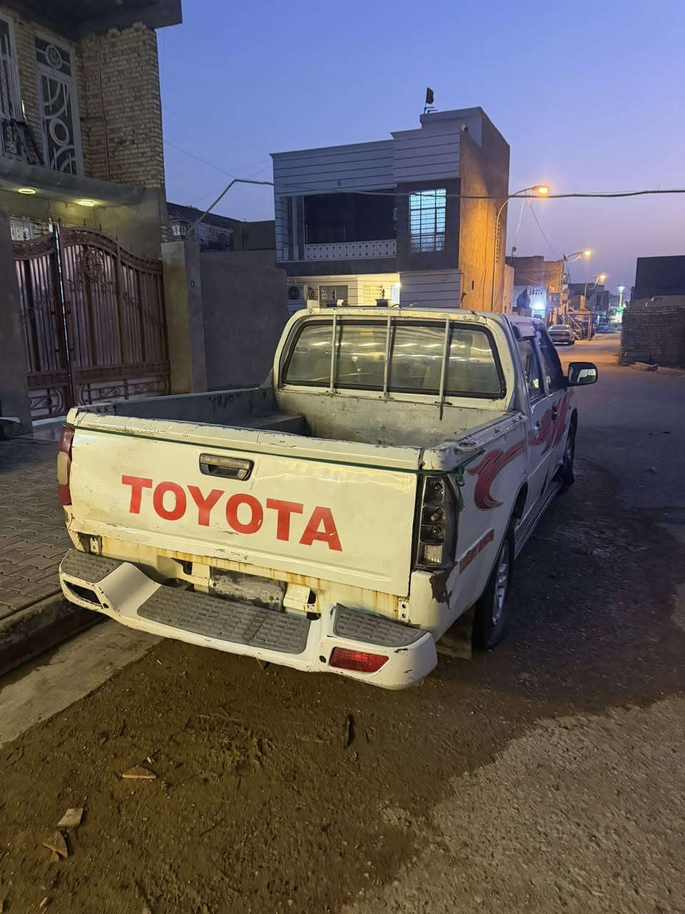 4 بابل  أ. فردي باسمي مجدد لل31
على بيكم كريت صيني 2006 شغالة هاي شوفة عينك مكاني كوت تواصل فقط تليفون

***********
