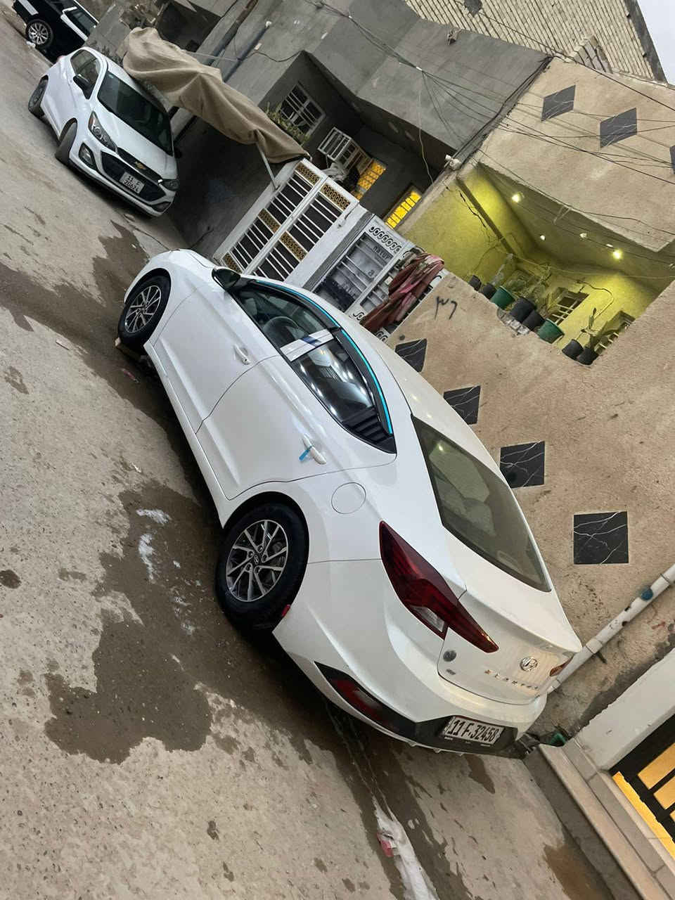 سيارة  النترا موديل 2019 نص فول، أمريكي، سعرها شده وتلاثين. للاستفسار: ***********.”
