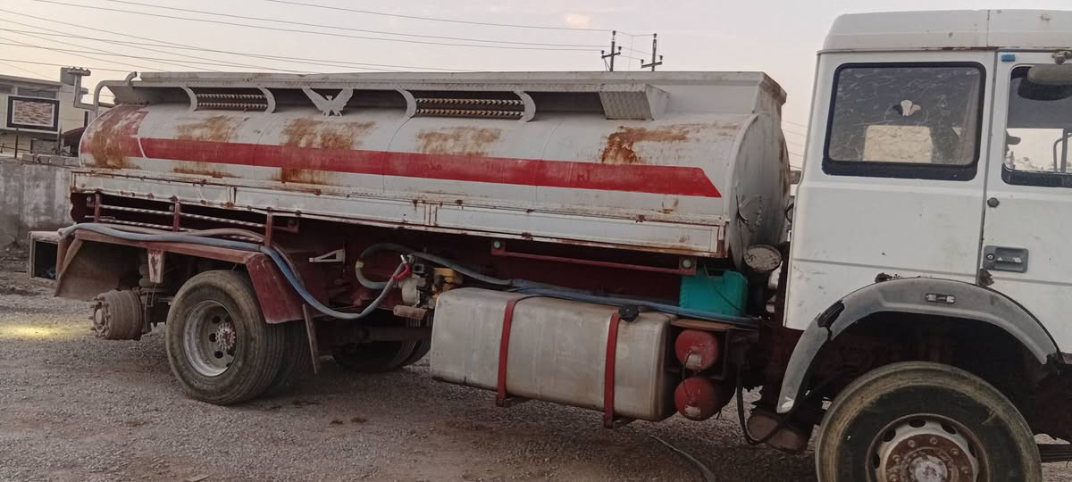 السلام عليكم للبيع افيكو موديل ٩٢ سنويه جديده تحويل مباشر *********** بغداد جرف الندا
