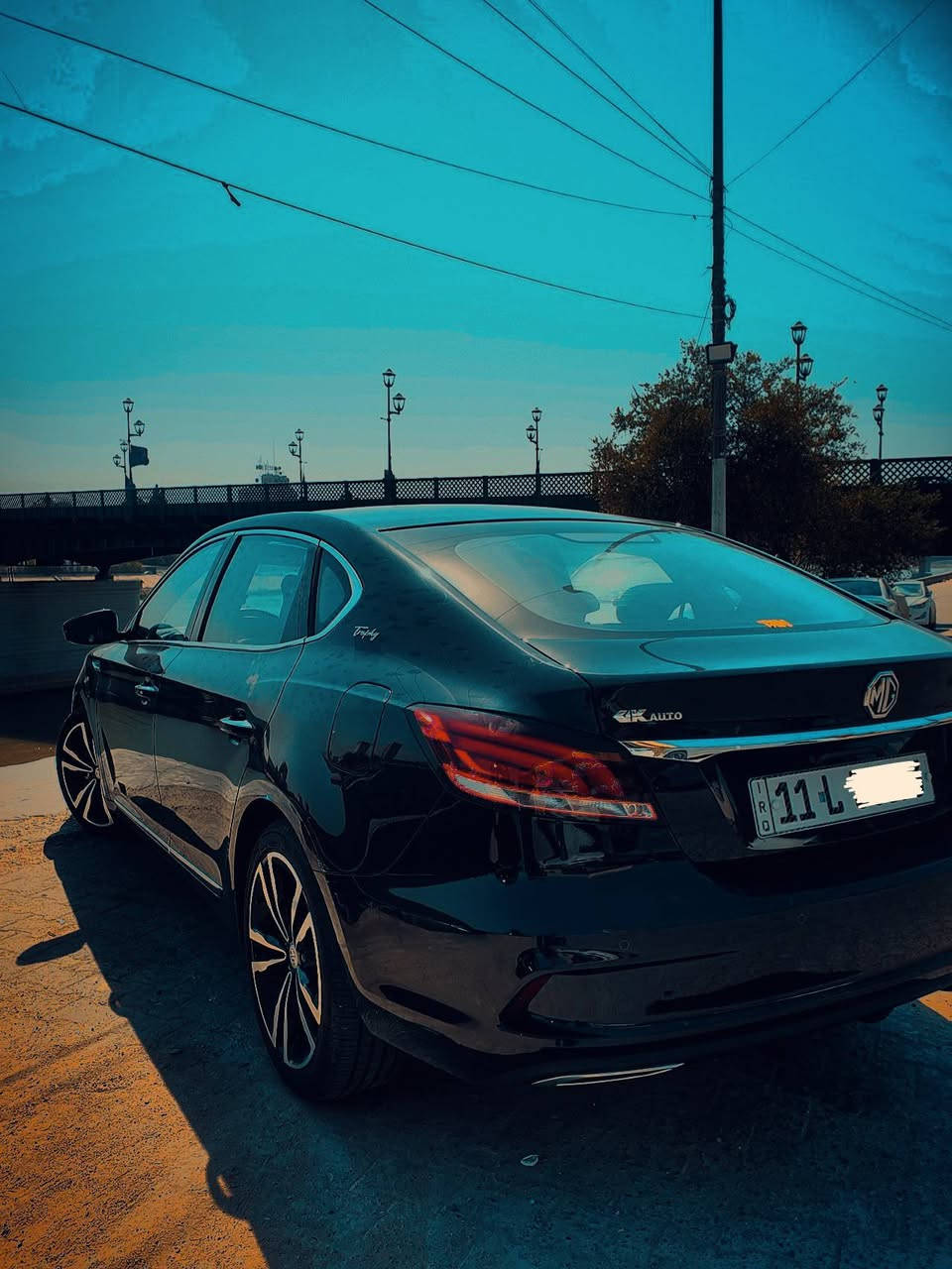 السلام عليكم 
MG6
موديل 2023
 تروفي أعلى فئه(فتحه. جلد . بصمه.كامره. حساسات)
محرك .1500تيربو
كير .DCT.7
(عليها ضمان 6سنوات)
ماشية 60الف كم .كل الصيانه داخل الشركه 

مكفوله من الحادث  والصبغ.فقط رصعه صغيره نهاية الصندوق
 
السعر 128 وبيها مجال بسيط 
مكانها بغداد
رقمها بغداد 
***********
