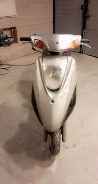 للبيع دراجه بريز 140 السعر 500 عنوان بغداد وهذا رقمي 07816555805