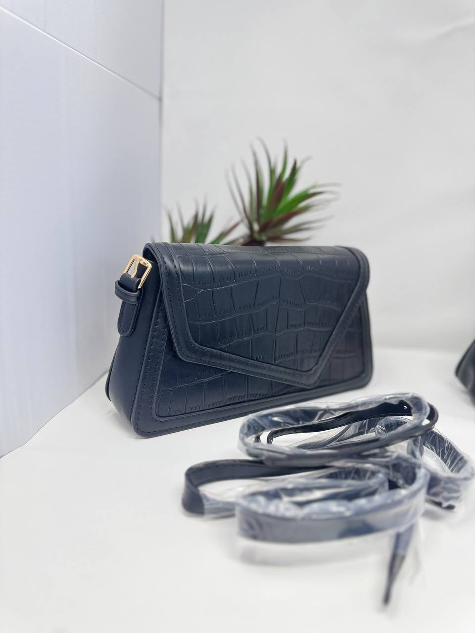 اخر قطع  بسعر الجملة توصيل لكل  المحافظات


**إذا كنت صاحب هذا الإعلان وتريد حذفه لأي سبب، رجاءا أرسل رسالة إلى الدعم الفني**