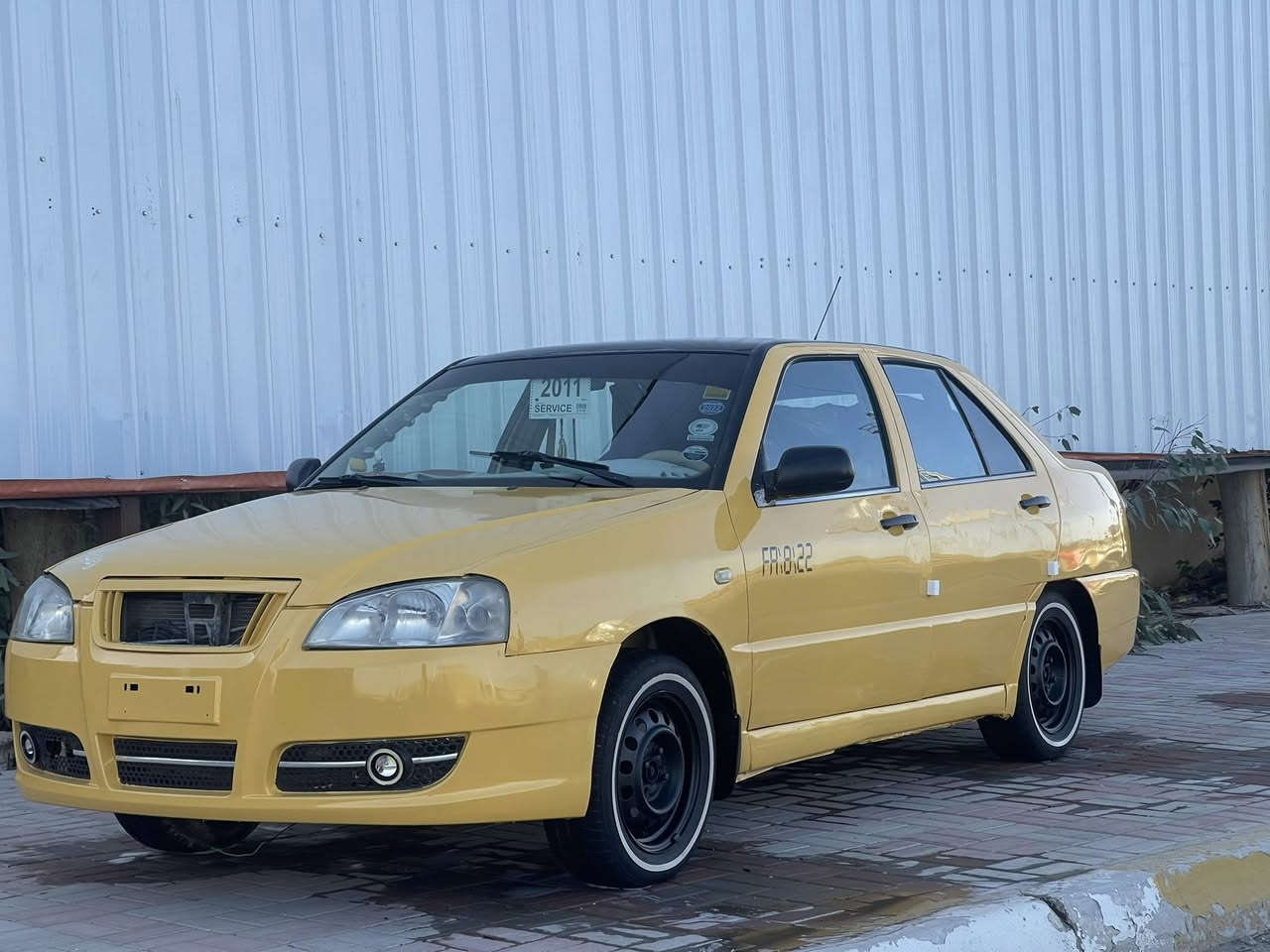 السلام عليكم
شيري 2011 للبيع 
محور كير ومكينه كورلا حديث
لاتنقيص ولا تبخير 
صدر نص عمر 
جاهزه من كلشي 
نواقص بسيطه كلش
كهربائيات كلها شغاله خلفي امامي
دشبول كله شغال
غرفتها حلوه 
تخم تاير تخم ويل كب 
رقم بغداد 
تحويل مباشر 
تبريد شغال نقص كمبريسر فقط 
مكانها فلوجه 
سعره 40 وبيها مجال للشراي 
***********
