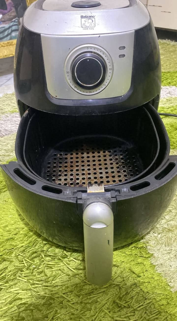 قلاية كهربائية نوعية ايطالية (بضاعه اوربية)٨ لتر ب٤٥ الف


**إذا كنت صاحب هذا الإعلان وتريد حذفه لأي سبب، رجاءا أرسل رسالة إلى الدعم الفني**