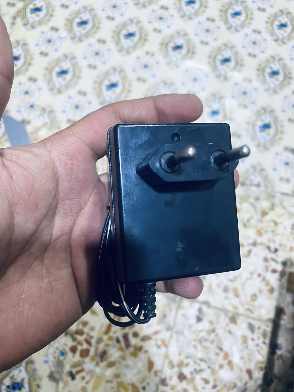 محولة صناعه ياباني آصلي تحولك من220/الى120 الي عنده جهاز ومحتار بي هاي الحل متوفر قطعه واحدة  واير 2متر


**إذا كنت صاحب هذا الإعلان وتريد حذفه لأي سبب، رجاءا أرسل رسالة إلى الدعم الفني**