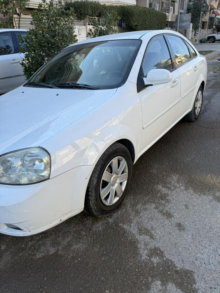 اوبترا ٢٠١١ للبيع
ماشيه ٨٢.٠٠٠ 

مكينه مفتوح بيه كازكيت 

٣ قطع صبغ 
مكانها شارع فلسطين 
سعرها ٧٦

***********
