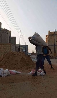 تصعيد كافة المواد ع الضهر  وتفليش وتضيف تحويله حفر كافه الأعمال كادر ك...