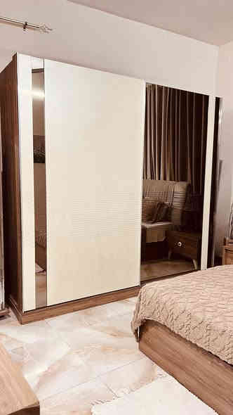 للبيع غرفه تركيه نظيفه جدا 7 قطع 
الشراي خاص او يتصل عالرقم ‭***********
