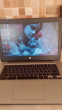 لابتوب HP • نضيف ٩٩٪ • ألعاب خفيفة