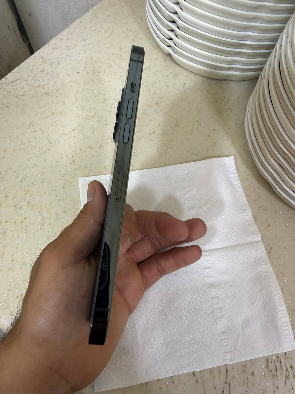للبيع ايفون 12 برو ماكس جهاز جديد مال بيت
مبدله فقط بطاريه اصليه جهاز شخط مابي نضيف 
الاستفسار خال 
***********
