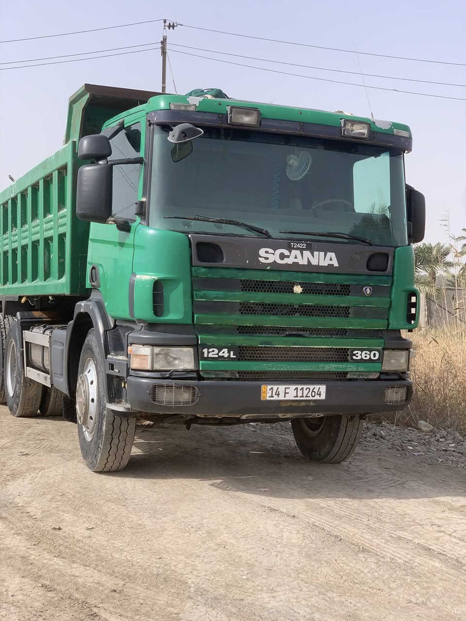 للبيع سكانيا موديل 2000 رقم بصره انگليزي بسمي مجموعه بايجر خفيفه السعر 250وبيها مجال قليل ***********
