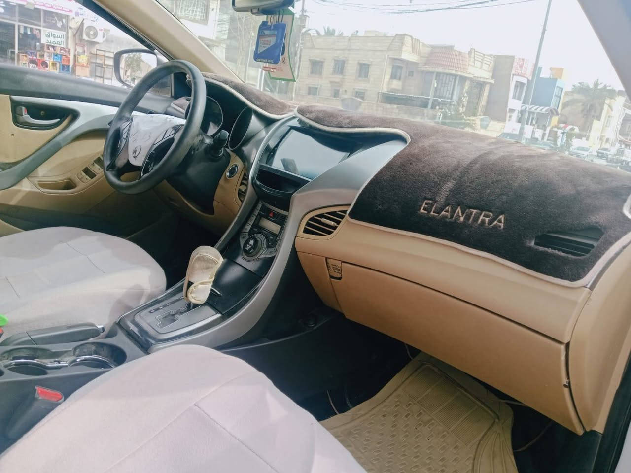 السلام عليكم النترا موديل 2013 امريكي مكينه 2000 دوش مواصفات بصمه فتحه تحكم ستيرن  جهتين شاشه كامره خلفيه حساست خلفي كشن كهربائي كشنات جلد حداديه خلفي امامي جديده كهربائية فول شغال تخم تير سنويه الغايه 2028 تحويل مباشر سعر 78 العنوان كربلاء سياره باب تبديل سائق ***********
