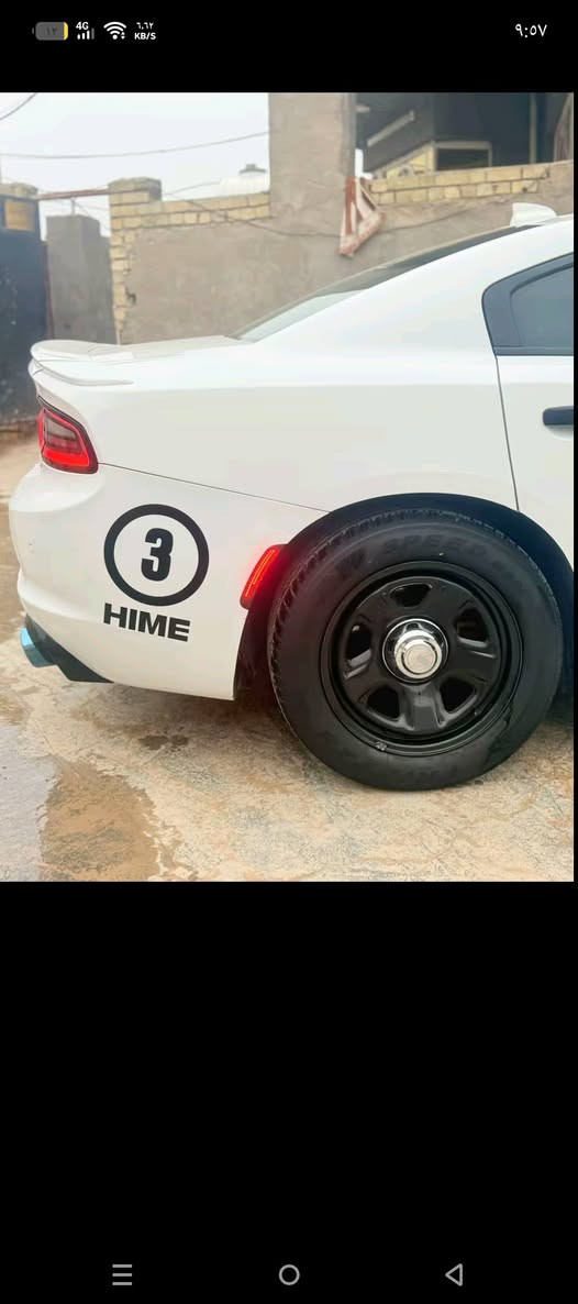 السلام عليكم جارج للبيع موديل 16 والمواصفات عدل فتحه حادثها بنيد شويه باردات  سعر 188وبيةمجال***********
