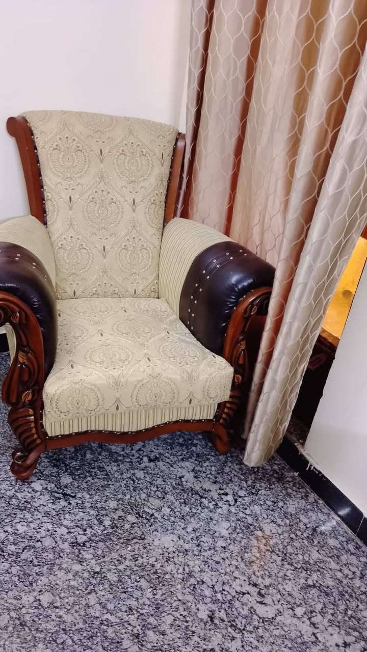 تخم للبيع عشره مقاعد نظيف جدا بغداد الدوره


**إذا كنت صاحب هذا الإعلان وتريد حذفه لأي سبب، رجاءا أرسل رسالة إلى الدعم الفني**