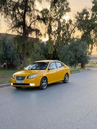 أفانتي • ٢٠١٠ • تكسي