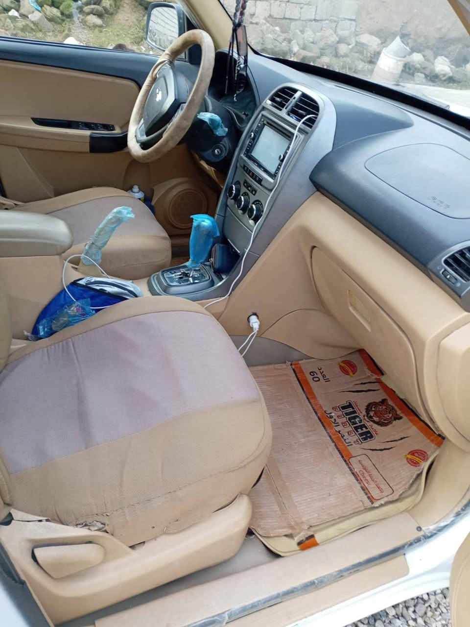 للبيع او مراوس سيارة شيري تيكو موديل 13 معمره رايمن قبل اسبوع سياره نظيفه رقم صلاح الدين مشروع وطني بيها كابون والشرعي بالموصل شرط التحويل من الشرعي وترهم مراوس الأتصال على الأرقام التاليه
***********
