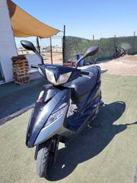 دراجه ثعلب نوزل للبيع  الدراجه ممفتوحه كاعده من كلشي  كلشي ممدل بيها ع...