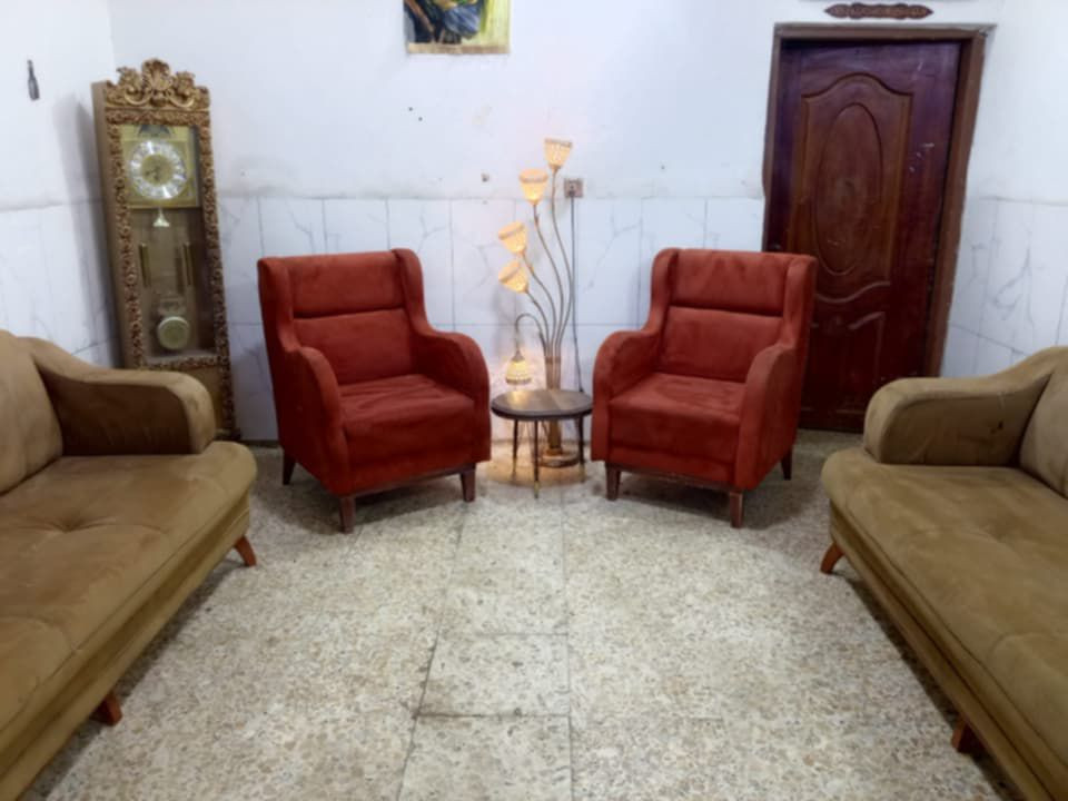 تخم تركي سرير قلاب 8 مقعد نظيف
  سعره 240وبي مجال مكان
 البياع يوجد توصيل بكروه ب واتساب


**إذا كنت صاحب هذا الإعلان وتريد حذفه لأي سبب، رجاءا أرسل رسالة إلى الدعم الفني**