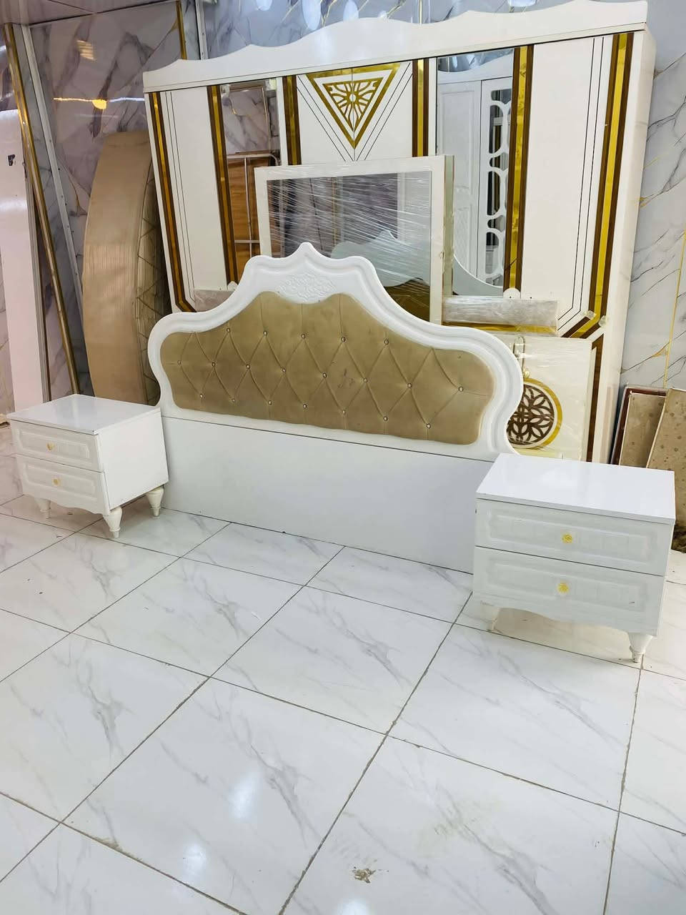 غرفة نوم تركي مستعمل
تتكون 👈7👈 قطع 🥰
نضافة 80%💯
السعر 600
مع نقل وشد داخل بغداد مجاني


**إذا كنت صاحب هذا الإعلان وتريد حذفه لأي سبب، رجاءا أرسل رسالة إلى الدعم الفني**