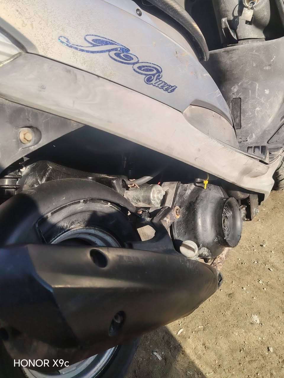 السلام عليكم دراجه ماكس منغولي. بيع او مراوس كفاله عامه. كفرات ختم 1 مكينه مكفوله دراجه رمبه صارله 3 اشهر السعر 550 وبي مجال مكان بغداد الامين الثانيه 
***********
