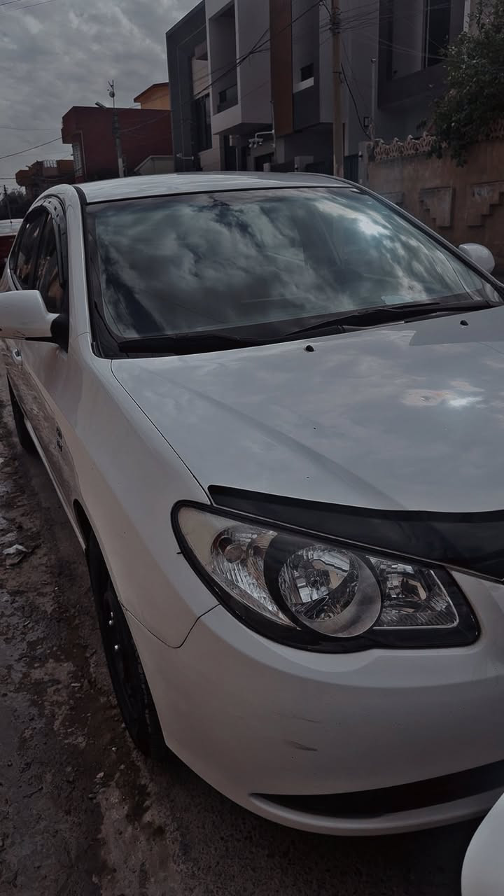 للبيع او مراوس افانتي 2009كابون بيها رقم هزا جديد سعر ١٠٥  
استفسار على رقم ***********
