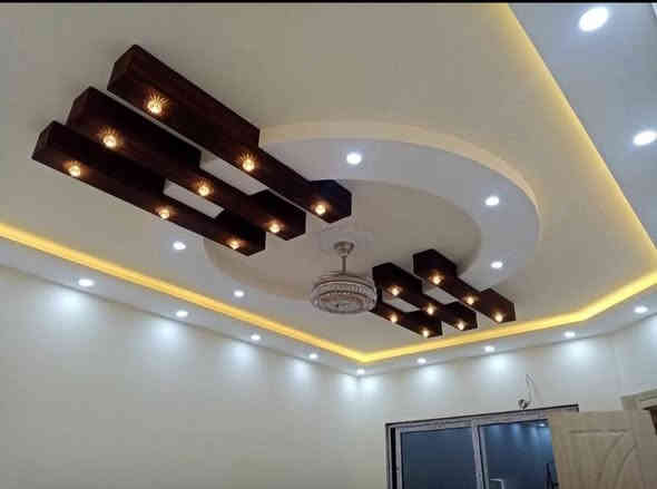 نشتغل صبغ دور خارج داخل
نعالج التشققات 
نعالج الرطوبه
نشتغل اسطح وتر استوب معالج رطوبه وعاكس للشمس
عدنا اصباغ كل نوعيه وضمانها
تغريبن 5 انواع صبغ ممتازه منها المناسب
وسط ودرجه اوله وإنشالله مانقصر وياكم***********
