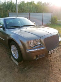 كرايسلر 300 • ٢٠٠٨ • محرك جديد