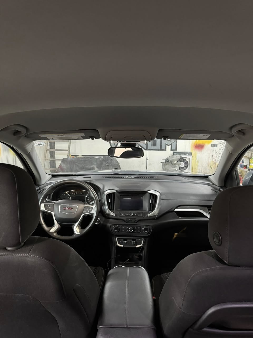 تيران ٢٠٢٢ مواصفات sle ماشيه ٣٦ كيلو  رقم اربيل  صبغ بنيد جاملغ باب سكن بدون ايرباك بدون شاصي 
السعر ١٦٥ 
مكان كركوك 
***********
