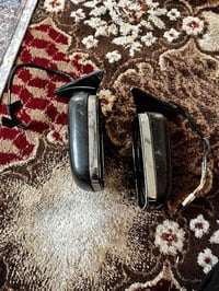 زوج مرايات • تويوتا • كهربائية