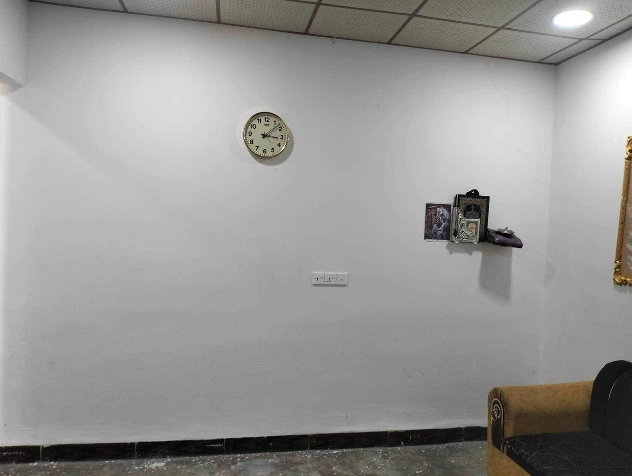 اعلان دار بلدية مضمون مقدم على التمليك للبيع 
وبي تسلسل 140 متر يحتوي عل غرفة نوم واحدة . ومطبخ حار ومطبخ بارد .واستقبال معزول . كراج سيارة وصحيات . درج خارجي .
 الموقع كركوك واحد اذار مقابل باب المعهد التقني. قرب المحافظة الجديده. بفرع جامع جميل اوجي 
سعر 33 مليون وبي مجال بسيط جدا
للاستفسار الاتصال على الرقم ***********
توجد خدمة واتساب وفايبر على هذا الرقم 
او الرقم الثاني ***********
لمعرفة المزيد من العروض تابع صفحتنا على الفيس بوك سجاد للعقار ونستقبل جميع عروض بيع العقارات
