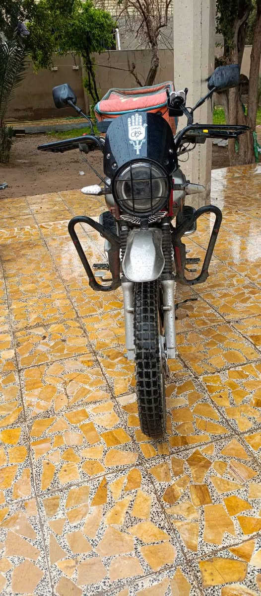 من رخـصت الادمـن: دراجه دايوان هانتر دراجه خير من الله مكفوله كفاله عامه شخط مابيه دراجه شبه زيرو ما ماشيه مكينه 200 وين متريد تروح بيه توصلك ومتكلك اخ راسي رقم وسنويه كامله كهربايات كلهه شغاله  عداد اكتروني : سعر اتصل وتدلل ***********
