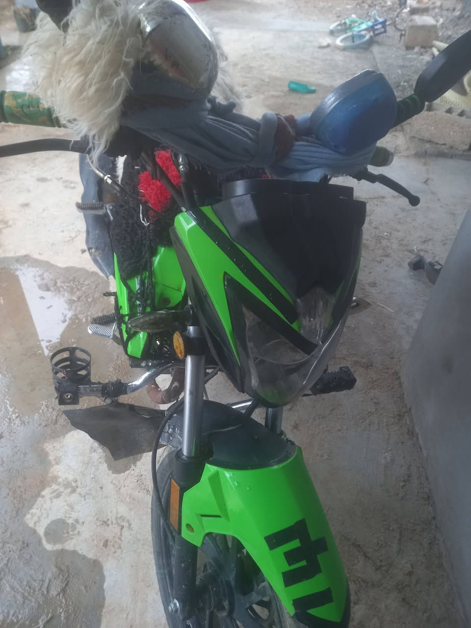 سلام عليكم شباب هايومه محرك ما مفتوح كهربايات كله شغاله سعر 675وبيه مجال خاص مفتوح


**إذا كنت صاحب هذا الإعلان وتريد حذفه لأي سبب، رجاءا أرسل رسالة إلى الدعم الفني**