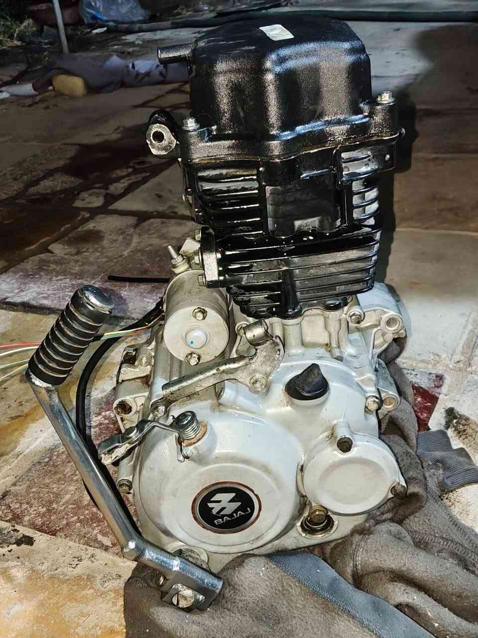 السلام عليكم محرك بوكسر 2023 المحرك شغال بي تبخير قليل ويا صالنصه السعر 250 0785760941 مكاني ناصريه مركز


**إذا كنت صاحب هذا الإعلان وتريد حذفه لأي سبب، رجاءا أرسل رسالة إلى الدعم الفني**