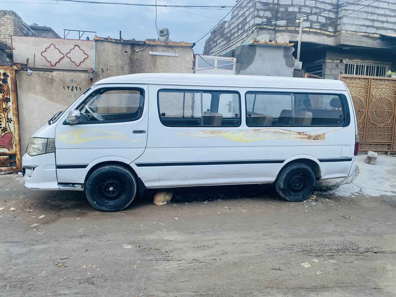 يالله سلام عليكم سياره فتون  موديل 2017البيع محرك خير من الله كير خير من الله صدر جديد سنويه ال٢٨ بسمي شرط التحويل تجي تشوف بعينك وتاخذ السعر 80 وبيهه مجال الشراي هيه غرمه كلهه يمي 
واتساب ***********
انتصال ***********
