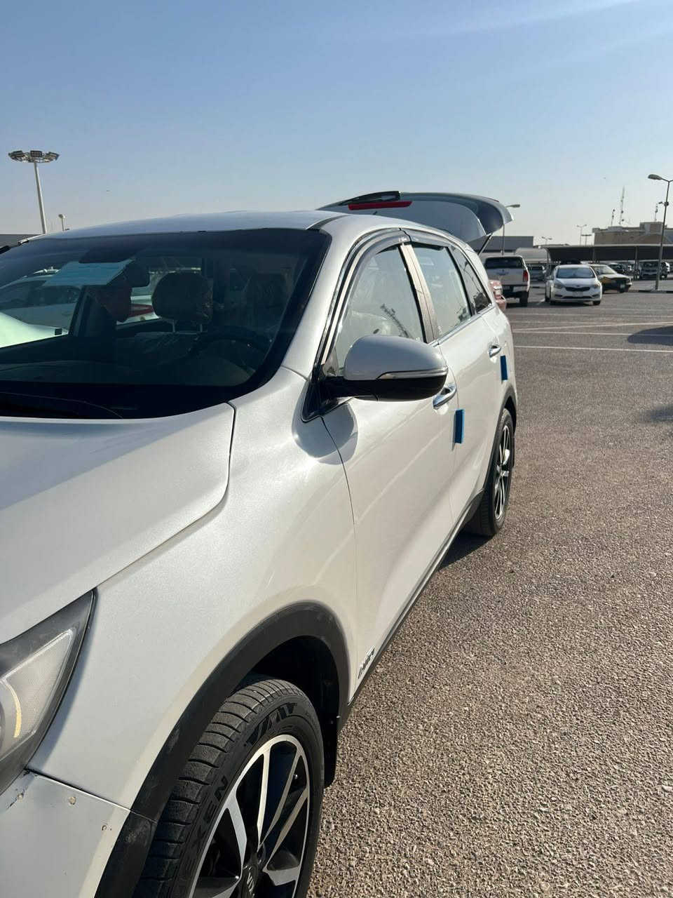 للبيع كيا سورنتو 2020  فوول عدا البصمه مكينه 6سلندر  وكير جدد ( وحداديه هيه و تخم تاير صارلي 12 يوم من شادهن ) تبريد ❄️ ثلج 7 راكب 3 قطع تبريد ويل كب كروم رقم نكليزي مشروع وطني وين ماكان تتحول السياره متجيه ومصبوغه عام سياره نضيفه وحلوه مال جناي احلى من الصور السعر 160   بيها مجال مكاني بابل حله ***********
