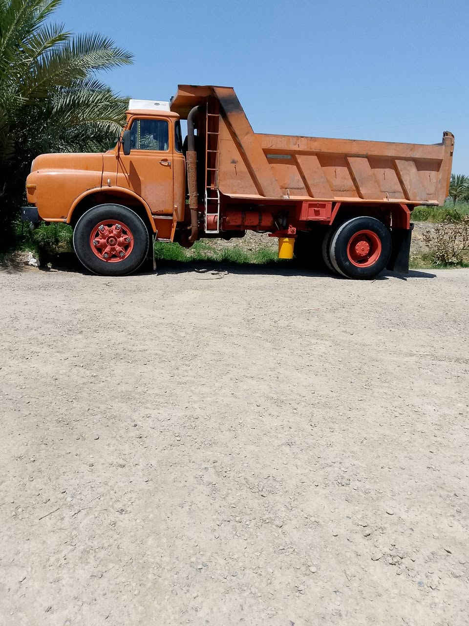 سلام عليكم مان للبيع جاهزه للعمل الاستفسار على الرقم ***********
