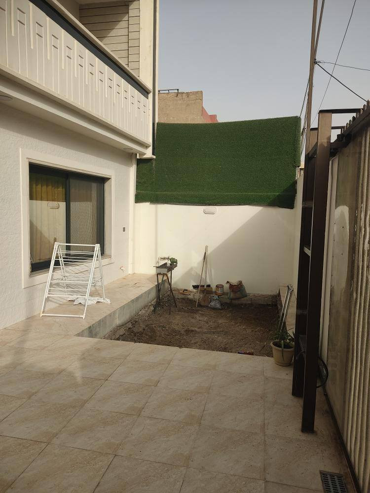 عروض مكتب اساور للعقارات
دار للبيع في حي الرفاق

200 متر واجهه 10 طابقين

بناء حديث

شارع تبليط

موقع مميز جدا قريب من سايدين

سند طابو الزهور

شرط التحويل

شروق

استلام فوري

لمعرفه السعر اكتب تم ليصلك على الخاص

للاستفسار زياره المكتب سايدين البحرين مقابل مطعم احمد الحاج صلاح

***********

***********
