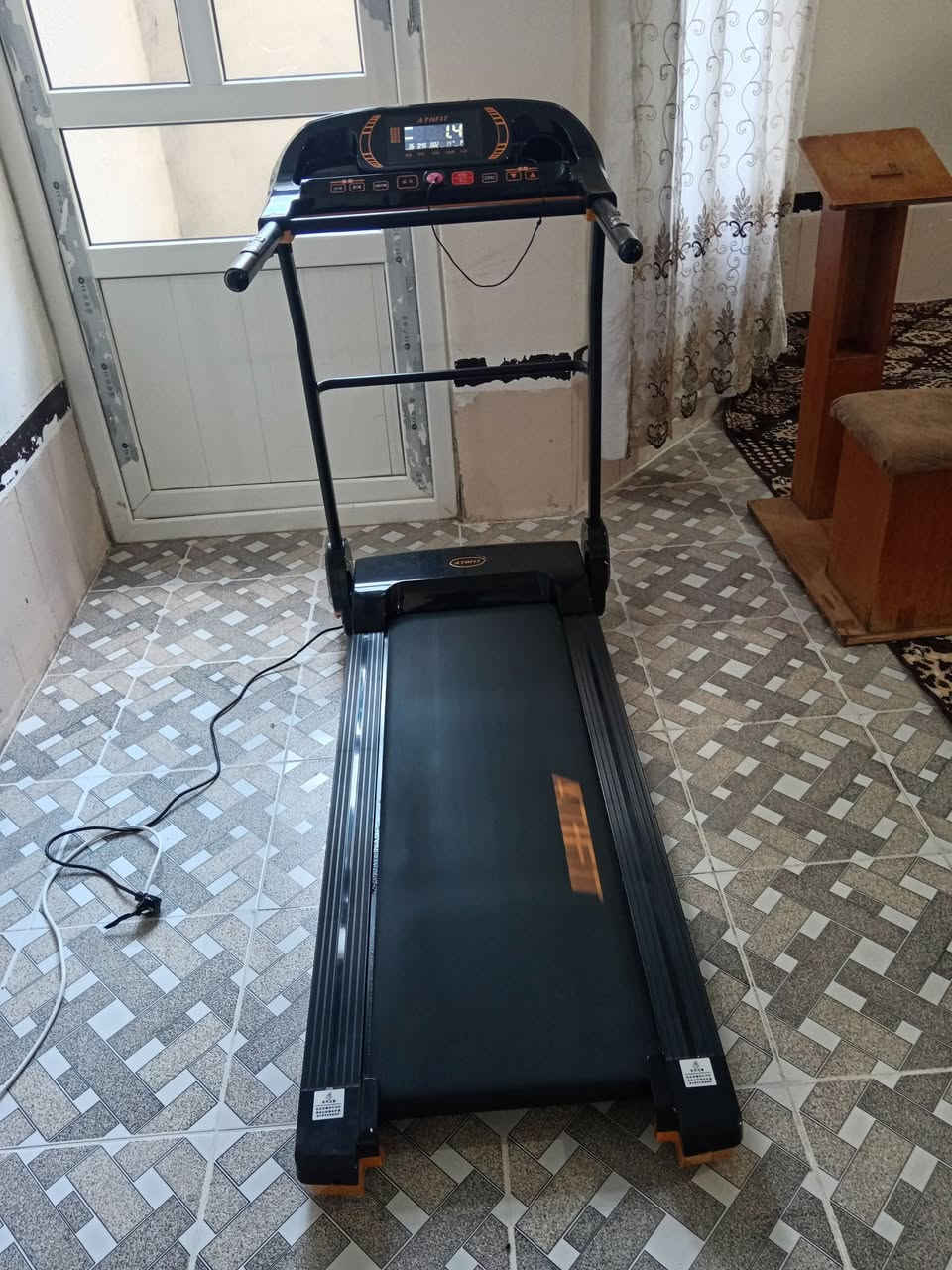 جهاز ركض للبيع ***********
