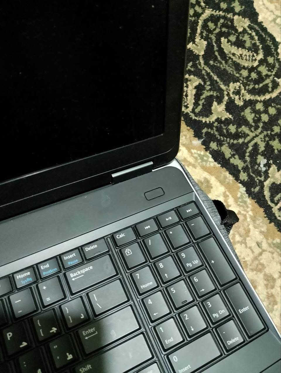 للبيع/ لبتوب ديل الجيل الرابع بسعر مناسب/ الفلاح الثانية خلف الملعب/ *********** موصل, نينوى
