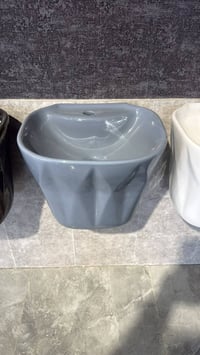 حاوية مغاسل • مغاسل أصلية • وصول جديد