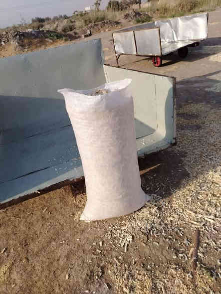 📢 يتوفر لدينا نشارة دواجن درجة أولى للبيع
✅ نظيفة – بيضاء – خالية من الرطوبة 
✅ أسعار مناسبة وجودة ممتازة
✅ خدمة توصيل متوفرة إلى جميع المحافظات
✅ ترس الكونية يرضي الله ويرضيك

📍 الموقع: واسط / قضاء الصويرة
🚚 تجهيز لأصحاب المكاتب والحقول
 
📞 للتواصل عبر الأرقم (متاح واتساب) ***********
