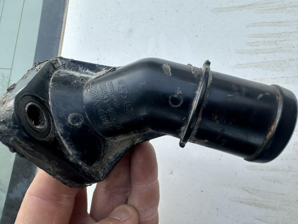 غراض مال سياره تفصيخ ع فحص  كله اصلي. شركة  مكاني نجف ***********
