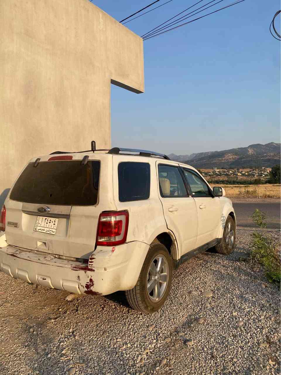 Ford escape model 2010
٦ پستن زۆر بەقوەتە 
سەیارەکە بەنزین و غازی ایتالیە 
سەیارەکی نەرموو بە قوەتە
کوشین کارەبایی 
سوکان تەحکم 
سلایت
کوشین هیتەر
کوشین کارەبایی
گلوپی بن پیان و جیگای ئاو بیلاد
ئاوینە کارەبایی 
دەرکە بەسمە 
٤ جام کارەبایی 
تەبریت سارد و گەرم ❄️ 
Abs
Trakshn 
سەیارەکە بە عام سبوغ دەفرۆشم 
پشتی لیدانی هەیە
سەیارەکی نەرم و خۆشە 
سەیارەکە مەنەفیستە ئەوەلیاتی بەشەرت
غرامەی بە شەرت نییە 
سەیارەکی عایلیە گەنجانەیە
 بلندە بۆ ئاقار و سەفرە دەرەجە یەکە 
سەعری ٤٥ وەرەقە و مەجالەکی برایانە 
رەقەم تەلەفۆن (***********)
(واتس ئاپ و ڤایبەری) لەسەرە مشتەری نامە بنیرە لە خزمەتم أربيل, العراق
