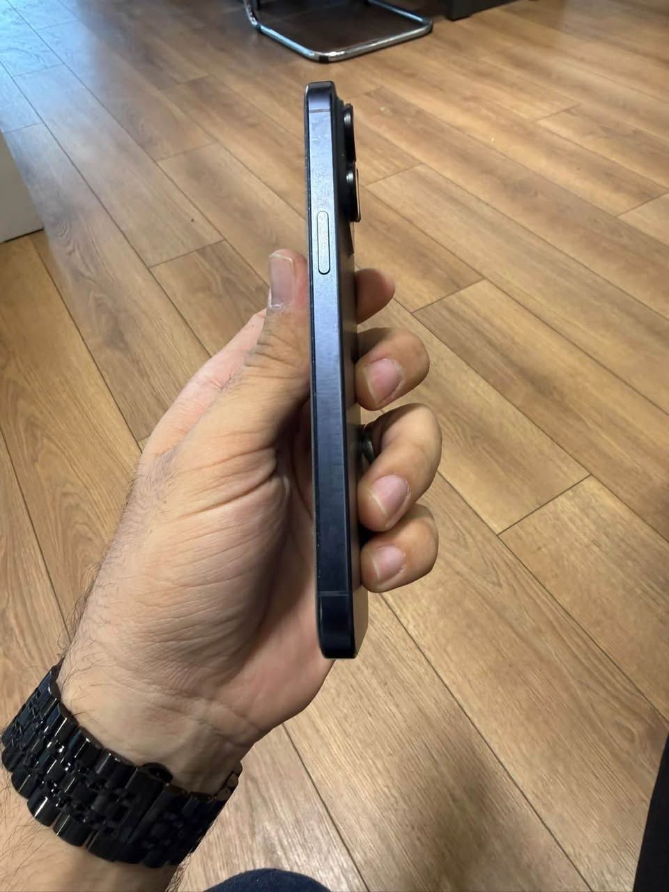 iphone 15 promax 
نه كراوه به شه رتي هه موو شتيك 
هي ده ست خومه 
٢٥٦ گيگا 
١ سيم و يسم 
پاتي ٩٠ بيلاد
تب.سليماني السليمانية, العراق


**إذا كنت صاحب هذا الإعلان وتريد حذفه لأي سبب، رجاءا أرسل رسالة إلى الدعم الفني**