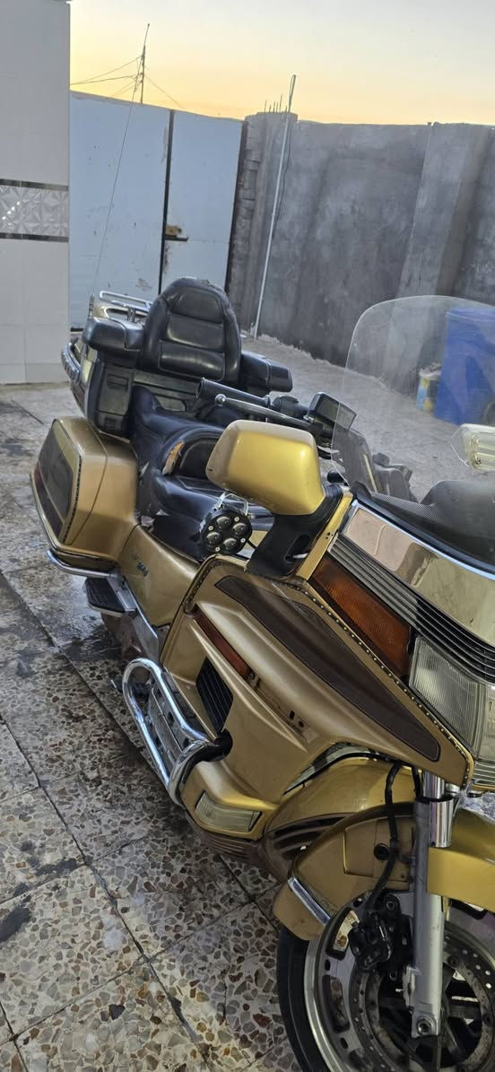 سلام عليكم دراجه كولدن 1500مكينه كير خير من الله كلها شغاله بك جك مسجل سعر 25 قفل مكان بصره ***********
