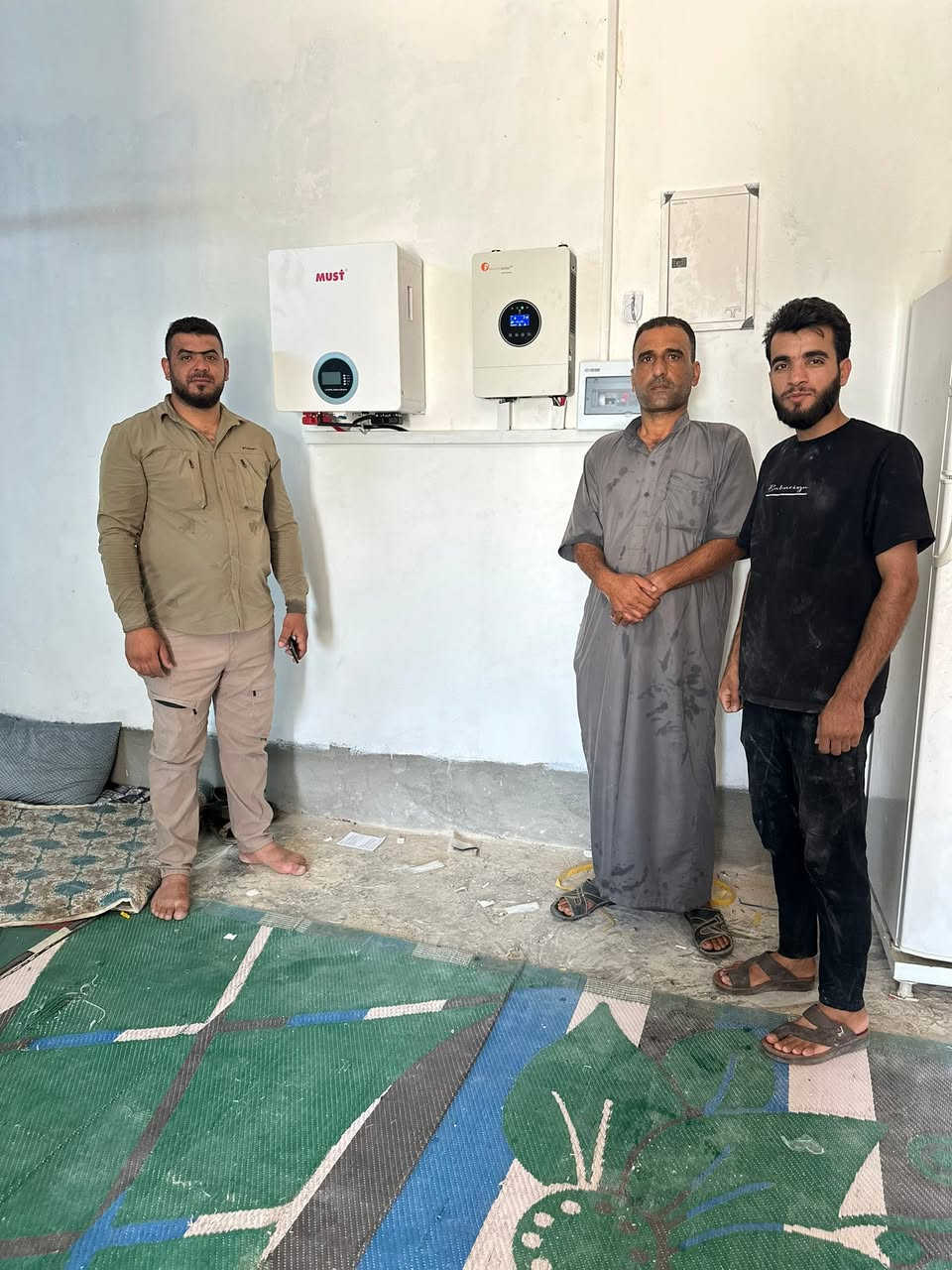 جانب من أعمالنا التي أنجزتها سما بغداد للطاقة الشمسية خلال اليومين الماضيين، حيث تم تجهيز ونصب منظومات طاقة شمسية بأعلى معايير الجودة والإتقان.
بطاريات فلستي سولار
إنفيرترات فلستي سولار
ألواح لونجي (LONGi) الأصلية
نحرص على تقديم أفضل الحلول في مجال الطاقة الشمسية مع ضمان الجودة وخدمة ما بعد البيع.

📞 للحجز والاستفسار:
***********
