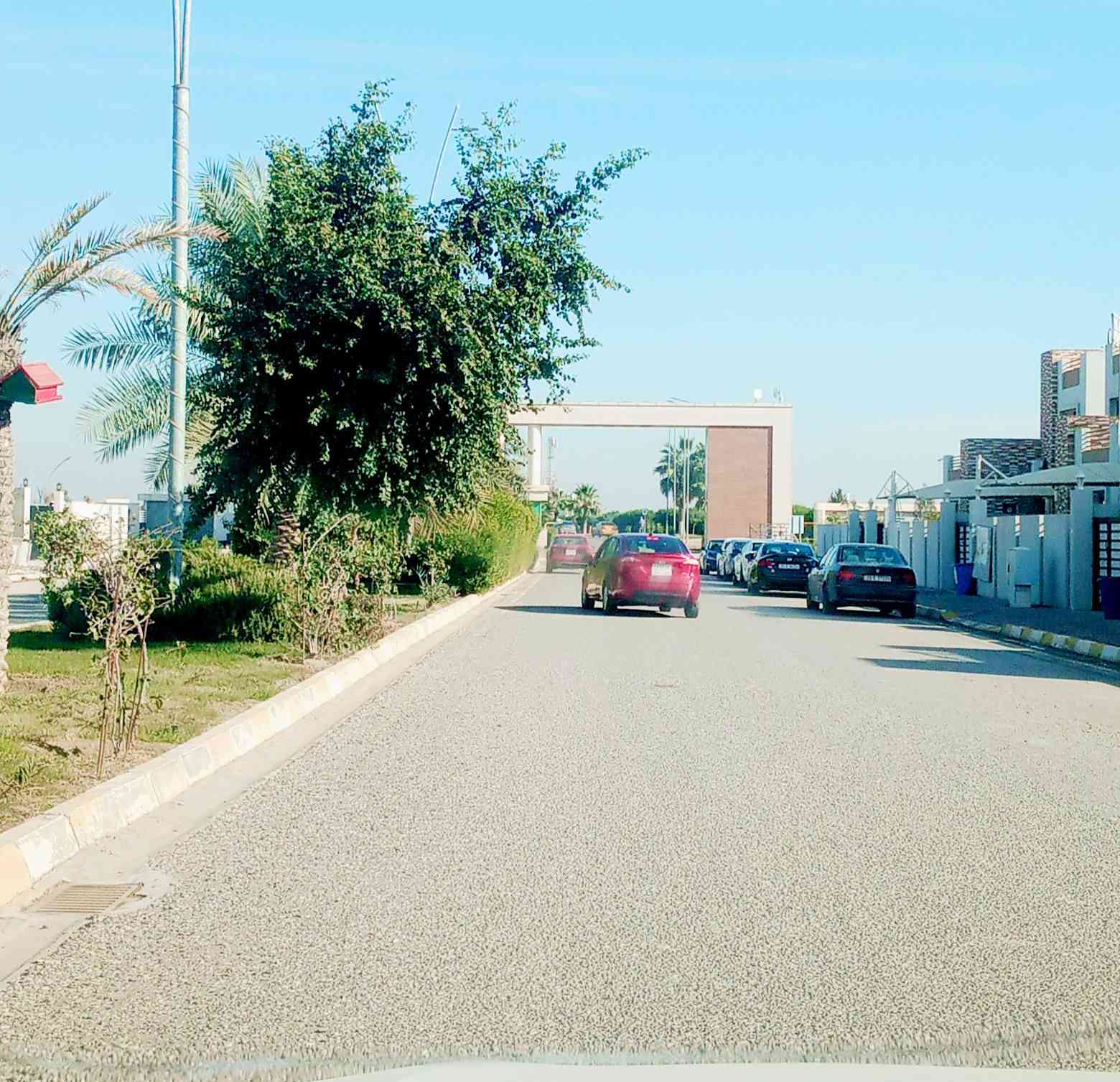 دارللبيع200م استلام2025 داخل مجمع مدينتي فرع مميز قرب جامعة كركوك 3غرف نوم استقبال هول مطبخ صحيات2 كراج سيارة وحديقة .تبريد مركزي المجمع بوابة استعلامات كامرات مراقبة.مدارس حكومية ابتدائية ثانوية .سوبرماركت. صيدلية جامع وحدائق عامة .قاعة للجيم ) للأستفسار أكثر ***********
