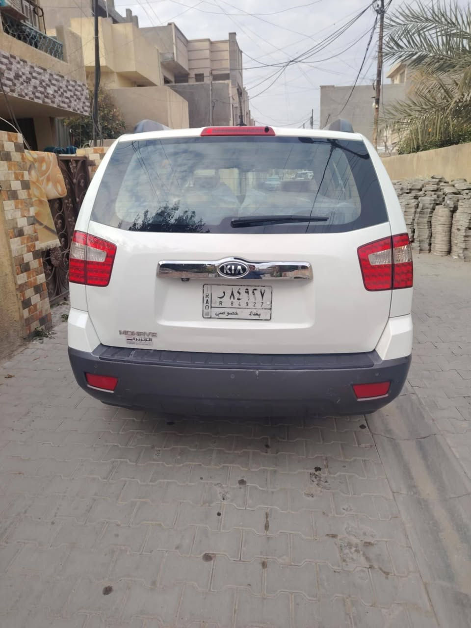 السلام عليكم للبيع كيا موهافي 2014فول مواصفات 1/1 أعلى فئه ماشية ١٥٠الف حقيقي إيدك جرس بال١٢٠ مكفولة كفاله عامة حتى البلاستك محرك بلادي مامفتوح السعر 178$ مكان السيارة بغداد الدورة للأستفسار ***********
