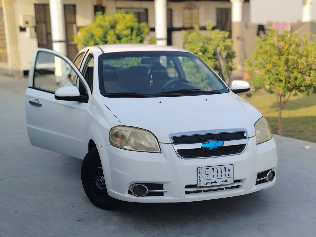 السلام عليكم افيو ٢٠٠٨ جاهزه من كل النواحي فقط صبغ جاملغ امامي والباقي كفاله ***********
