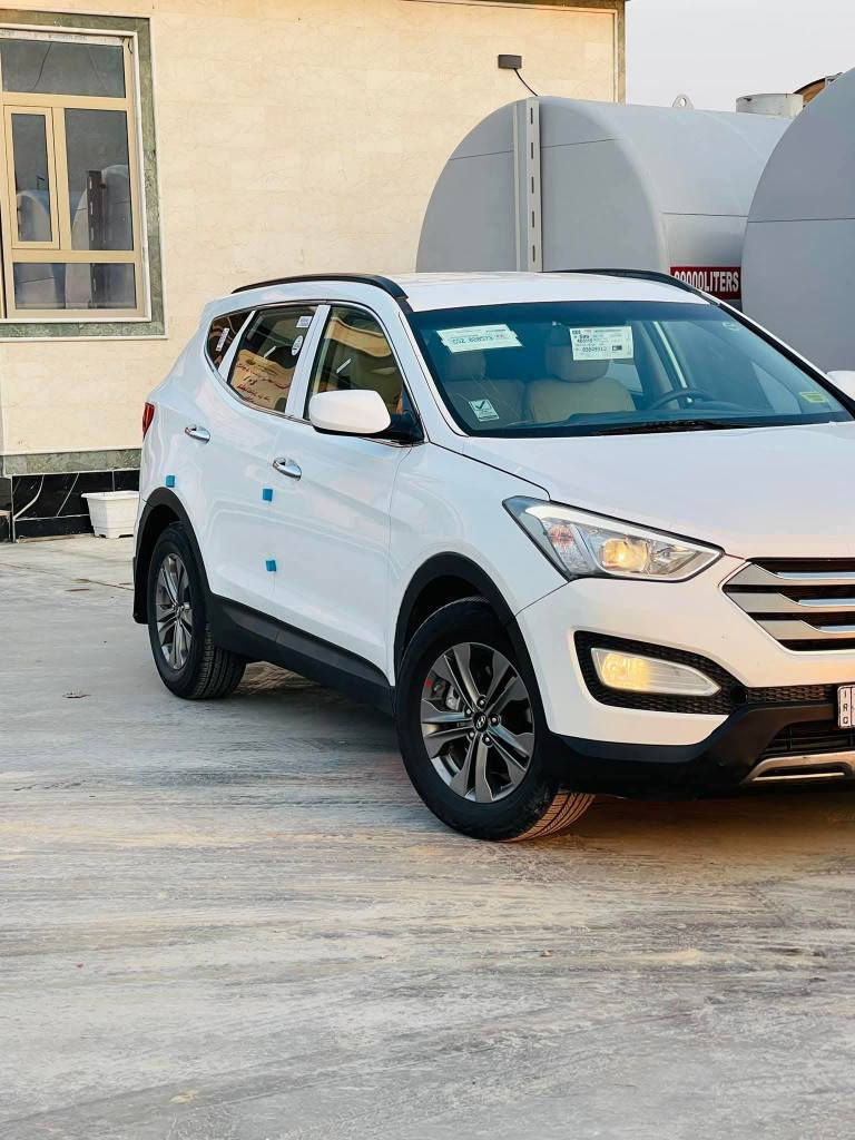 السلام عليكم سيارة للبيع سنتافيا وارد امريكي موديل 2015 محركها اربعه سلندر سيارة البنيد مبدل باصلي وتصليح خفيف بارد بقبق الجنطة الخلفي الشراي يتصل على الرقم *********** ناصرية, ذي قار
